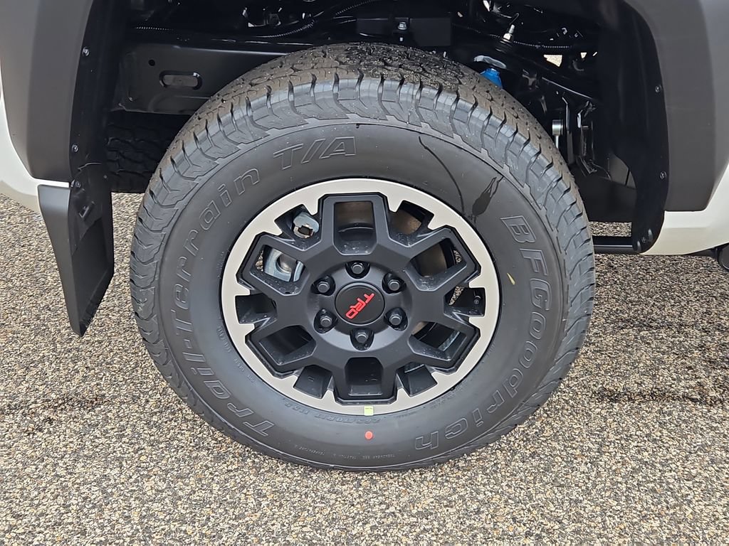 New 2026 Toyota Tacoma TRD Off-Road AWD/4WD image 5