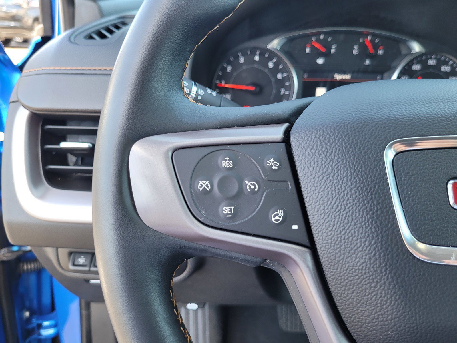 Used 2024 GMC Terrain AT4 w/ Infotainment Package II AWD/4WD image 22