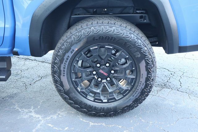 New 2026 GMC Canyon Elevation w/ Convenience Package RWD image 8