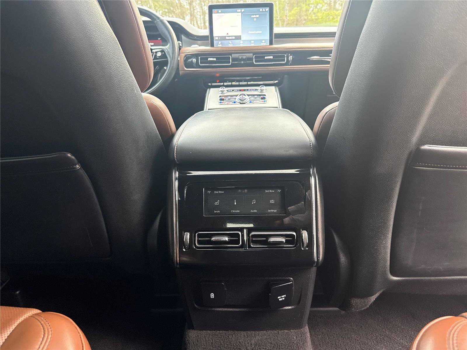 Used 2020 Lincoln Aviator Reserve w/ Equipment Group 202A AWD/4WD image 28