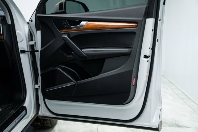 Used 2023 Audi Q5 2.0T Premium Plus w/ Premium Plus Package image 31