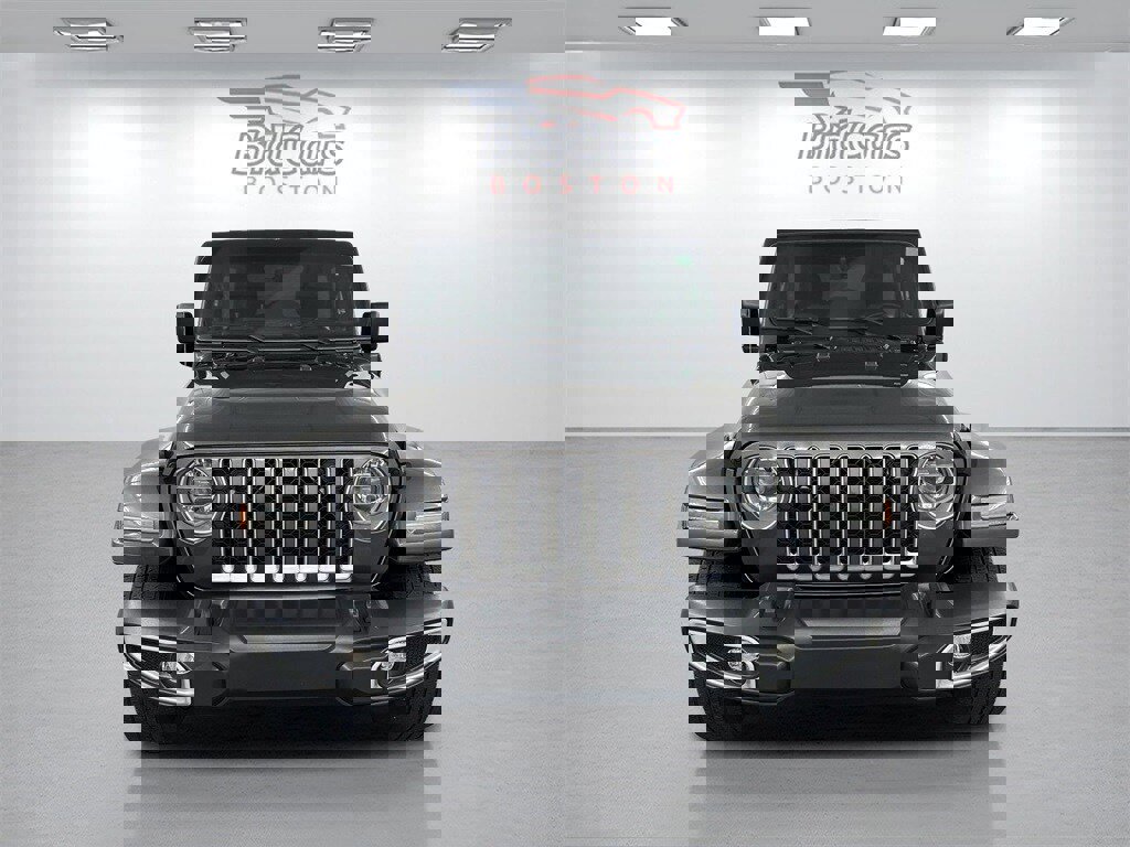 Used 2021 Jeep Wrangler Unlimited Sahara w/ Cold Weather Group image 3