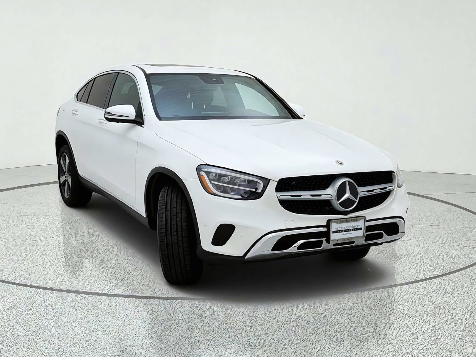 Certified 2022 Mercedes-Benz GLC 300 4MATIC Coupe w/ Multimedia Package Lite image 4