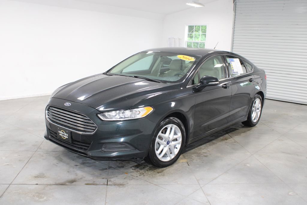 Used 2014 Ford Fusion SE FWD image 4