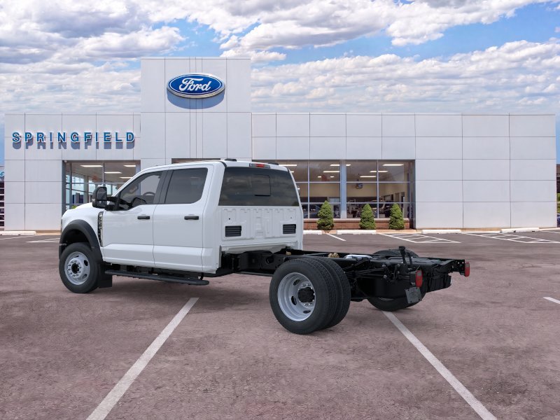 New 2026 Ford F550 4x4 Crew Cab image 4