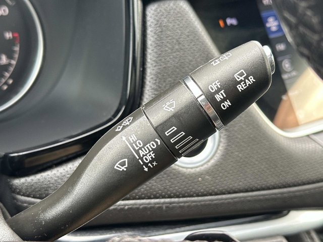 Used 2023 Cadillac XT5 Premium Luxury FWD image 27