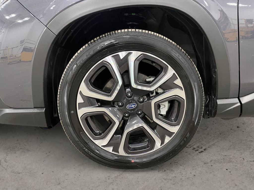 Used 2023 Subaru Ascent Limited AWD/4WD image 14