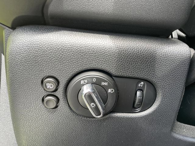 Used 2022 MINI Cooper S image 31