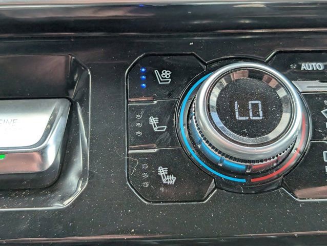 Used 2022 GMC Sierra 1500 Denali w/ Technology Package AWD/4WD image 20