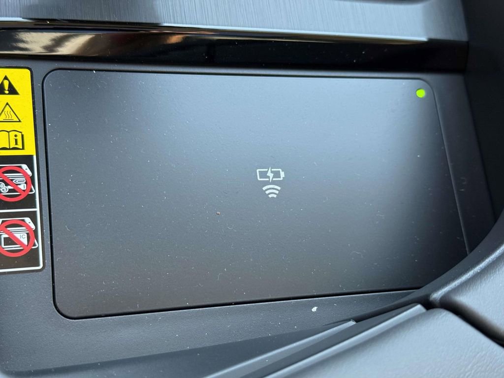 Used 2025 Lexus ES 350 w/ Luxury Package image 24