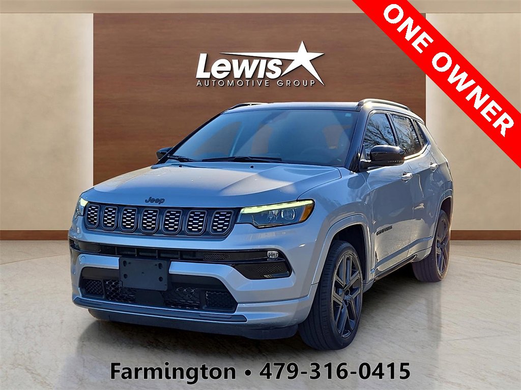 Used 2024 Jeep Compass Limited w/ High Altitude Package image 1