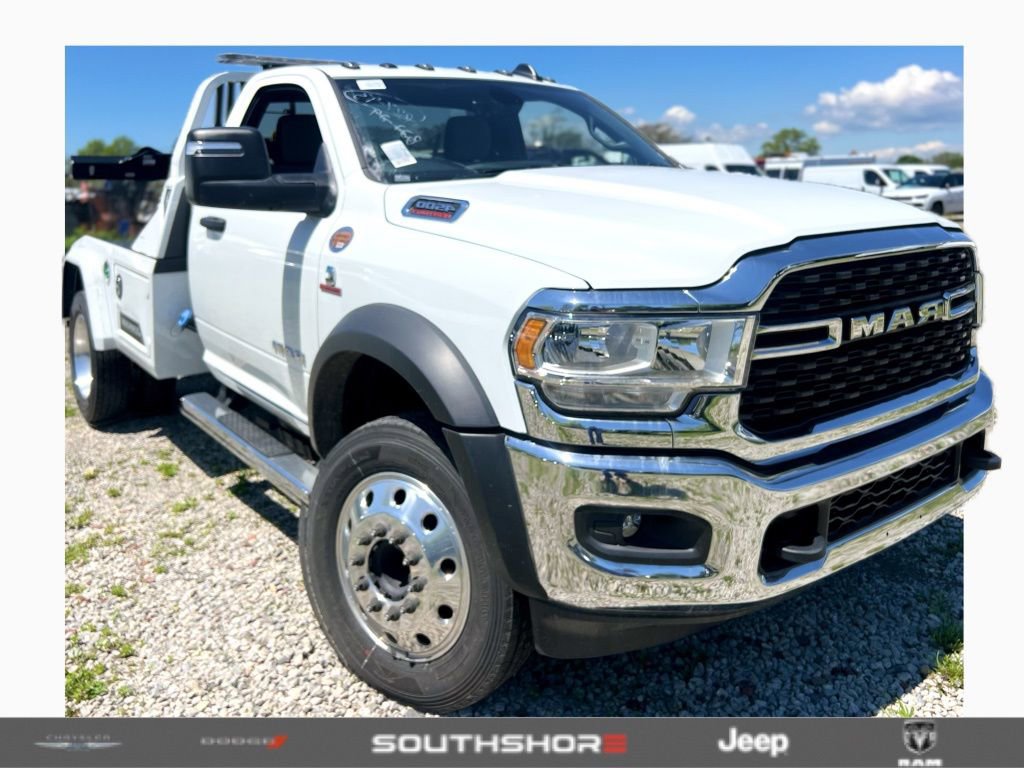 New 2024 RAM 4500 SLT w/ Quick Order Package 2YG SLT image 2