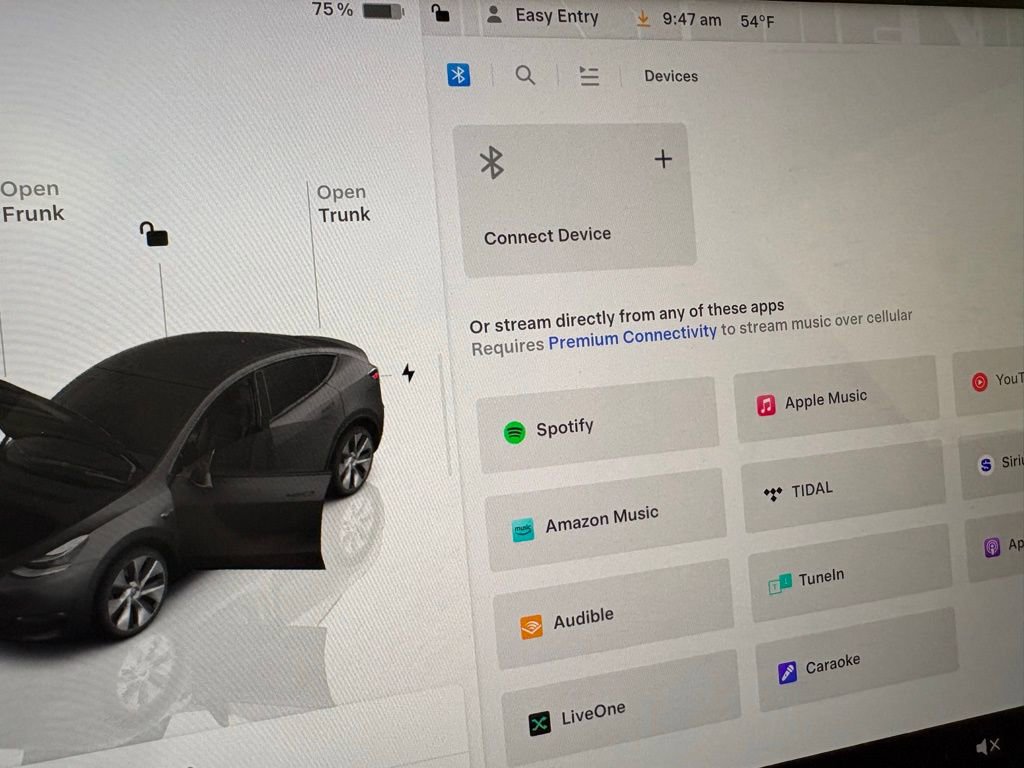 Used 2023 Tesla Model Y Long Range image 26