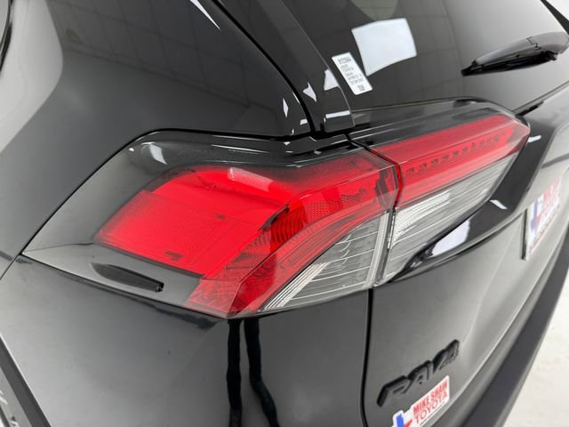 Used 2025 Toyota RAV4 XLE Premium AWD/4WD image 36