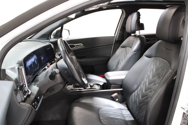 Used 2023 Kia Sportage X-Pro image 18