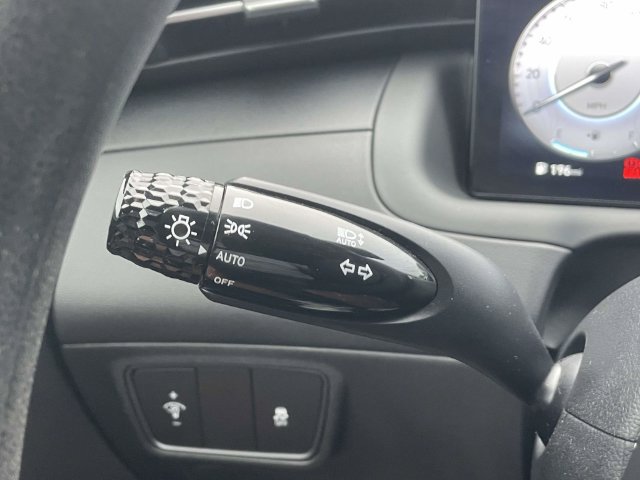 Certified 2024 Hyundai Tucson SE FWD image 23