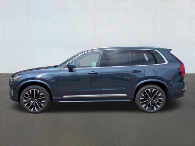 New 2026 Volvo XC90 T8 Plus w/ Protection Package AWD/4WD image 3