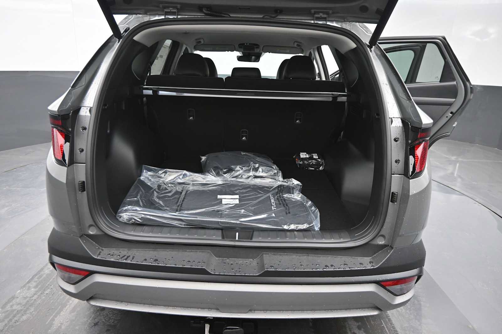 New 2026 Hyundai Tucson SEL Plus FWD image 13