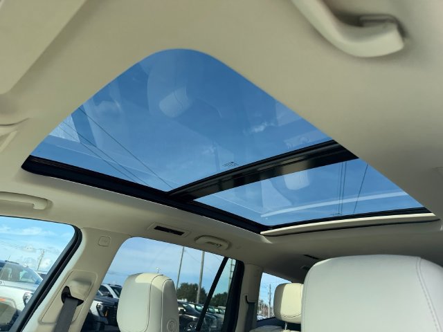 Certified 2020 Cadillac XT6 Premium Luxury FWD image 23