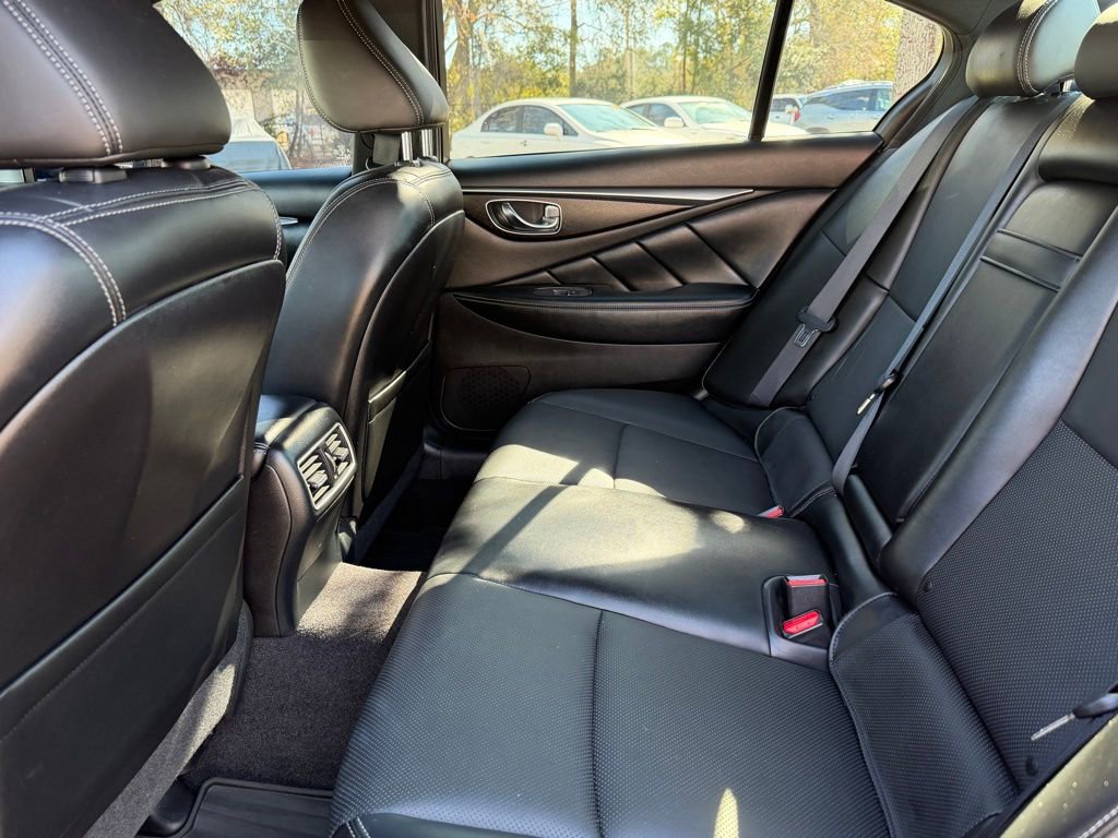 Used 2023 INFINITI Q50 Sensory image 11