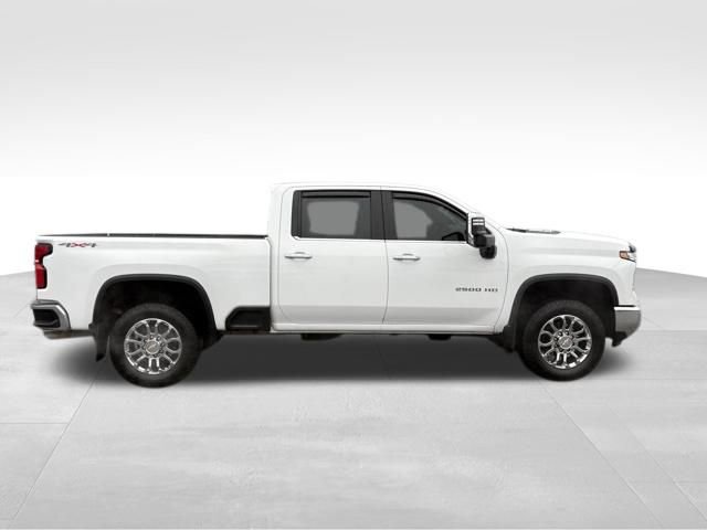 Used 2024 Chevrolet Silverado 2500 LTZ w/ LTZ Plus Package image 4