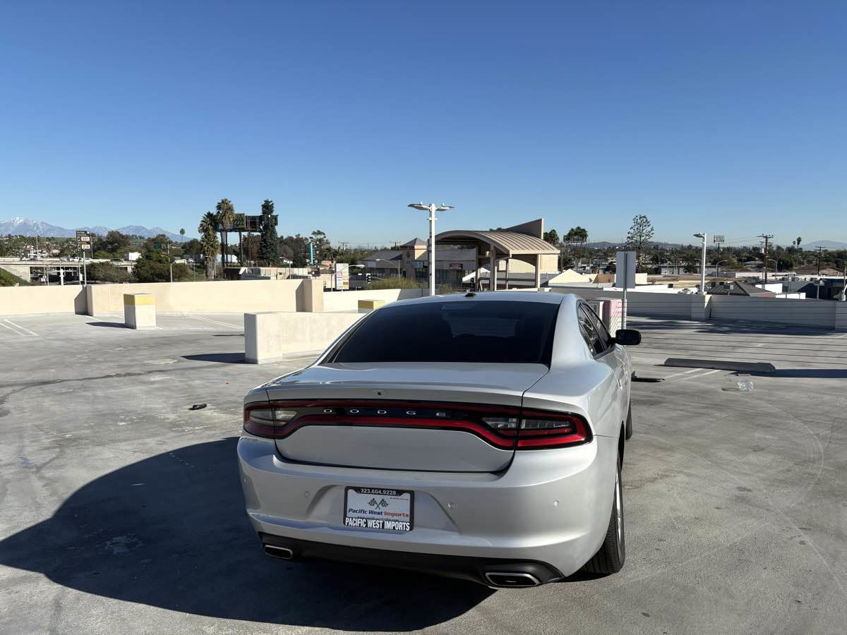 Used 2019 Dodge Charger SXT image 28