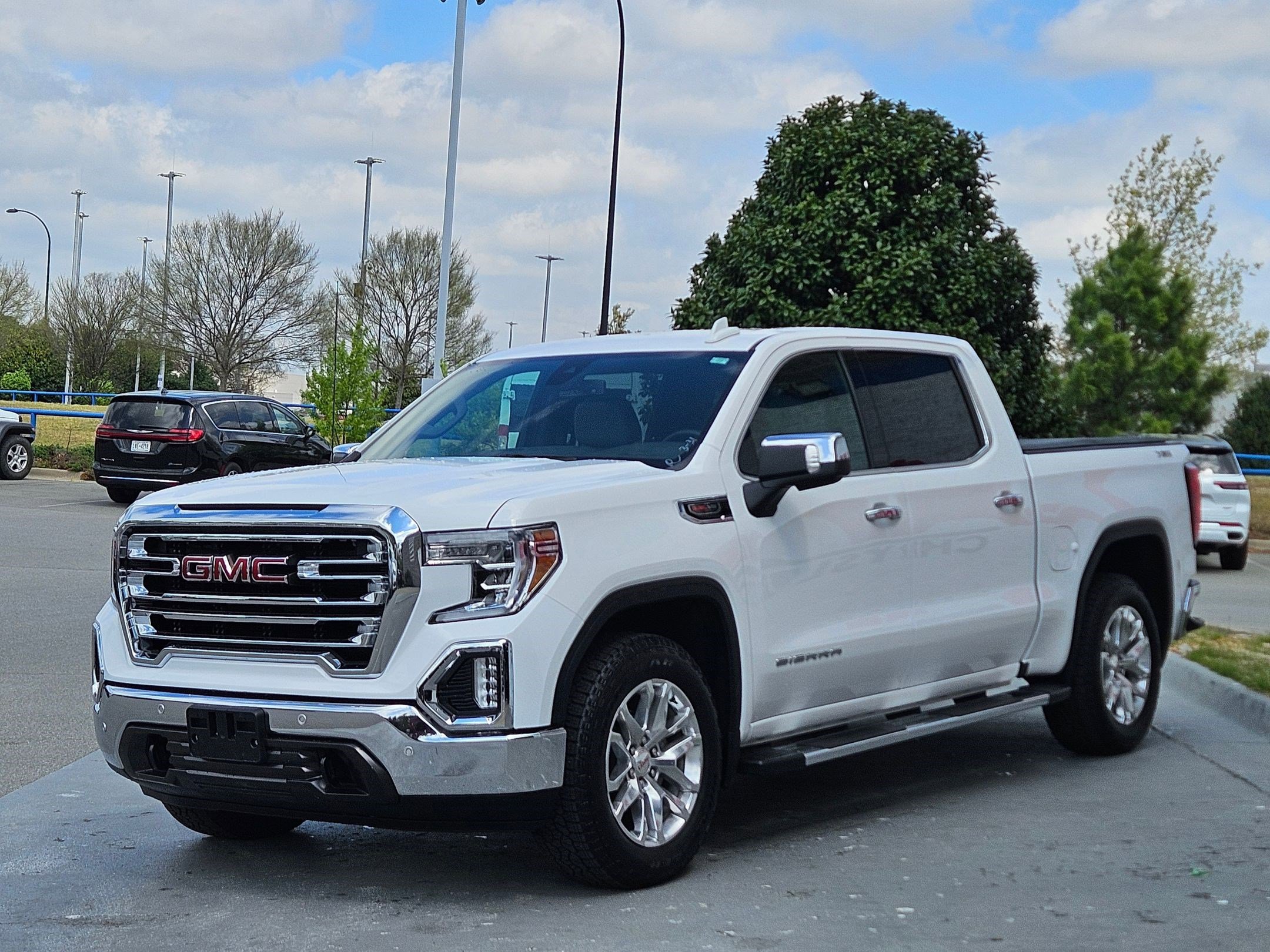 Used 2020 GMC Sierra 1500 SLT w/ SLT Premium Plus Package image 3