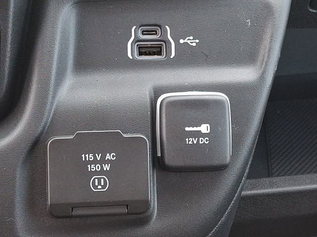 Used 2024 RAM ProMaster 2500 w/ Safety Group image 24