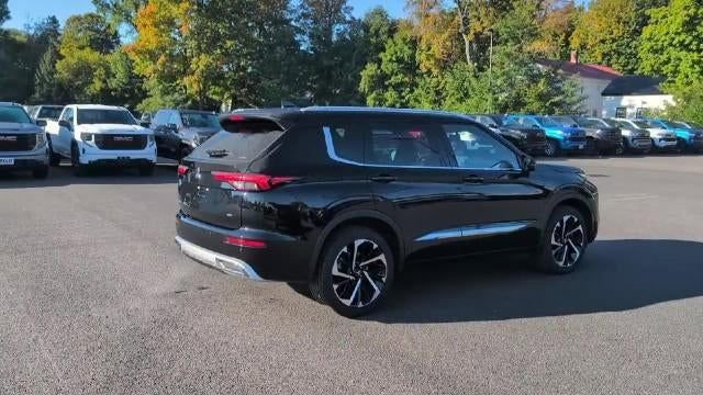 Used 2024 Mitsubishi Outlander SEL image 8