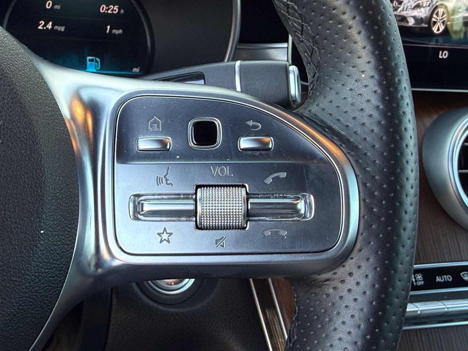 Used 2021 Mercedes-Benz C 300 Cabriolet image 33