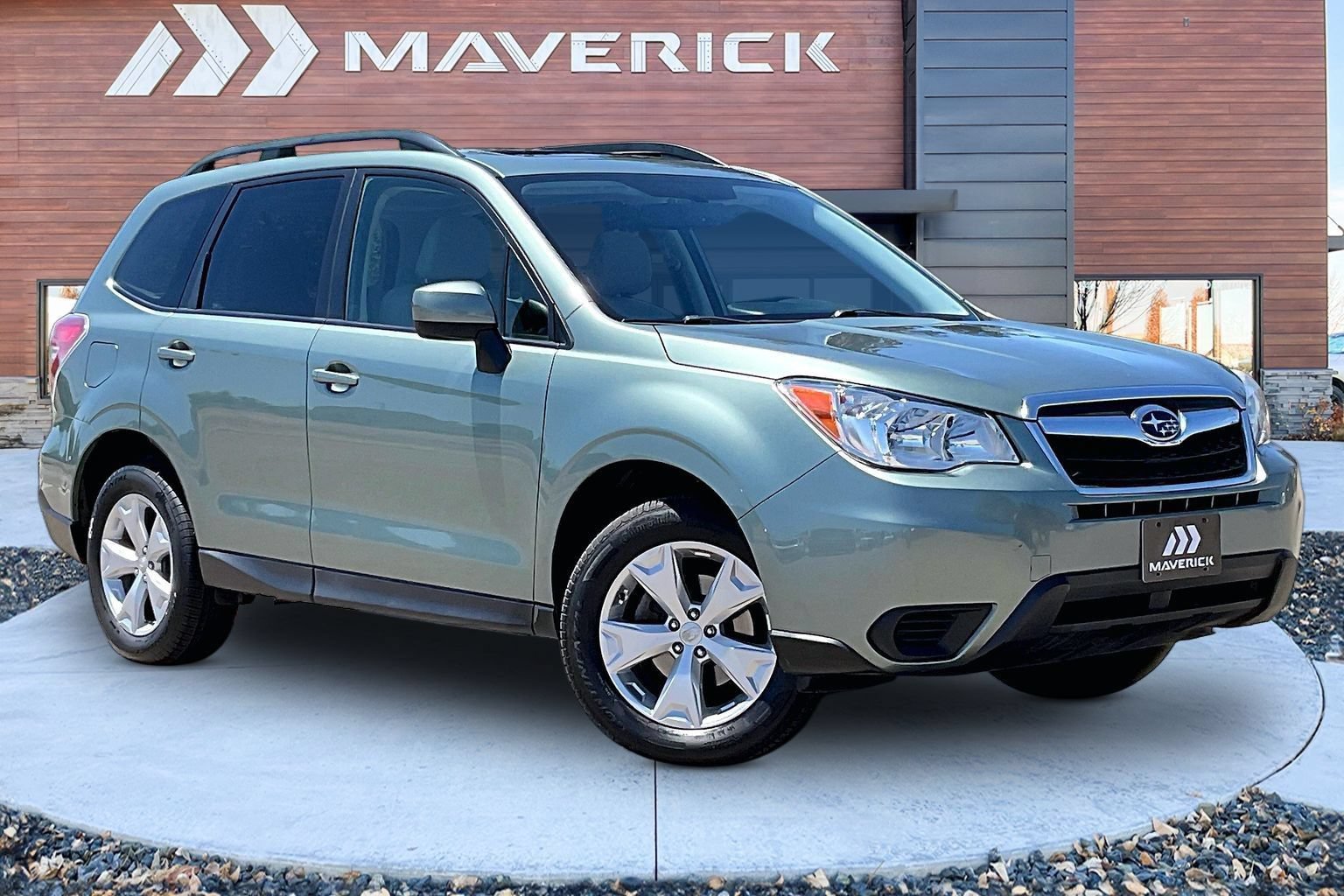 Used 2016 Subaru Forester 2.5i Premium w/ Popular Package #2 AWD/4WD image 1