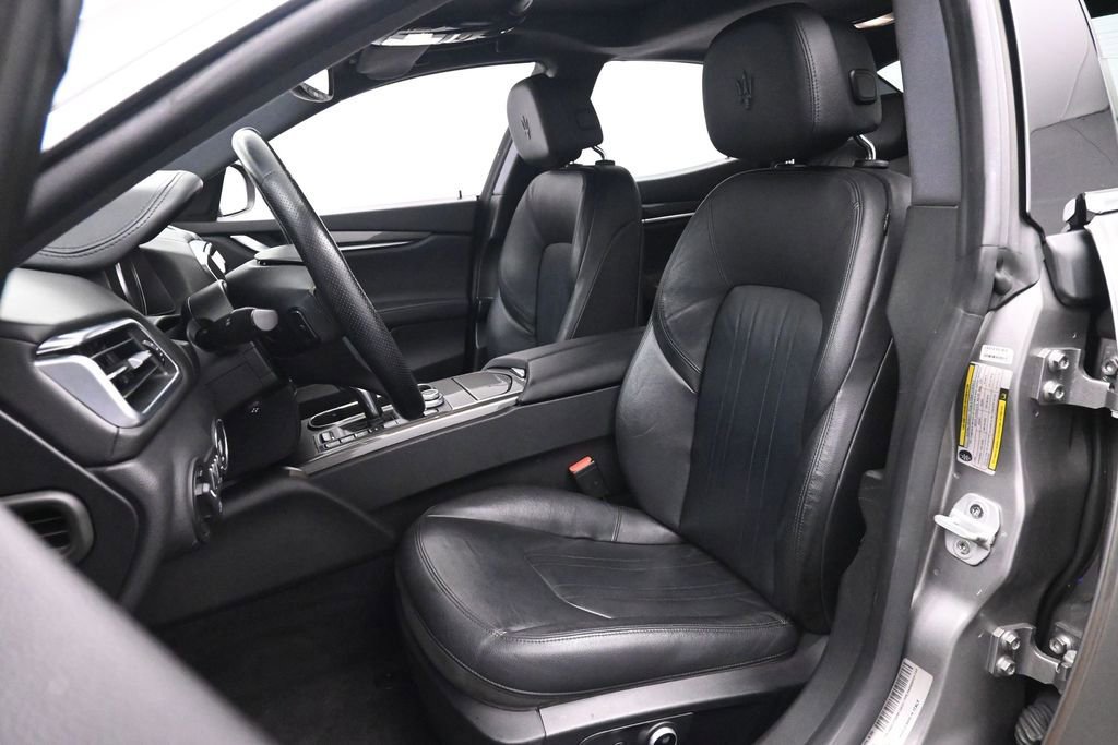 Used 2021 Maserati Ghibli S RWD image 16