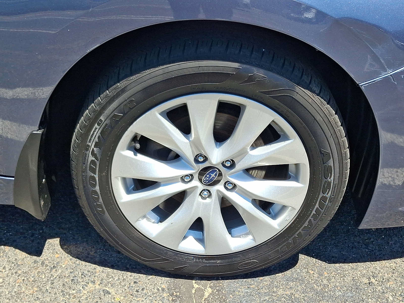 Used 2017 Subaru Legacy 2.5i Premium AWD/4WD image 8
