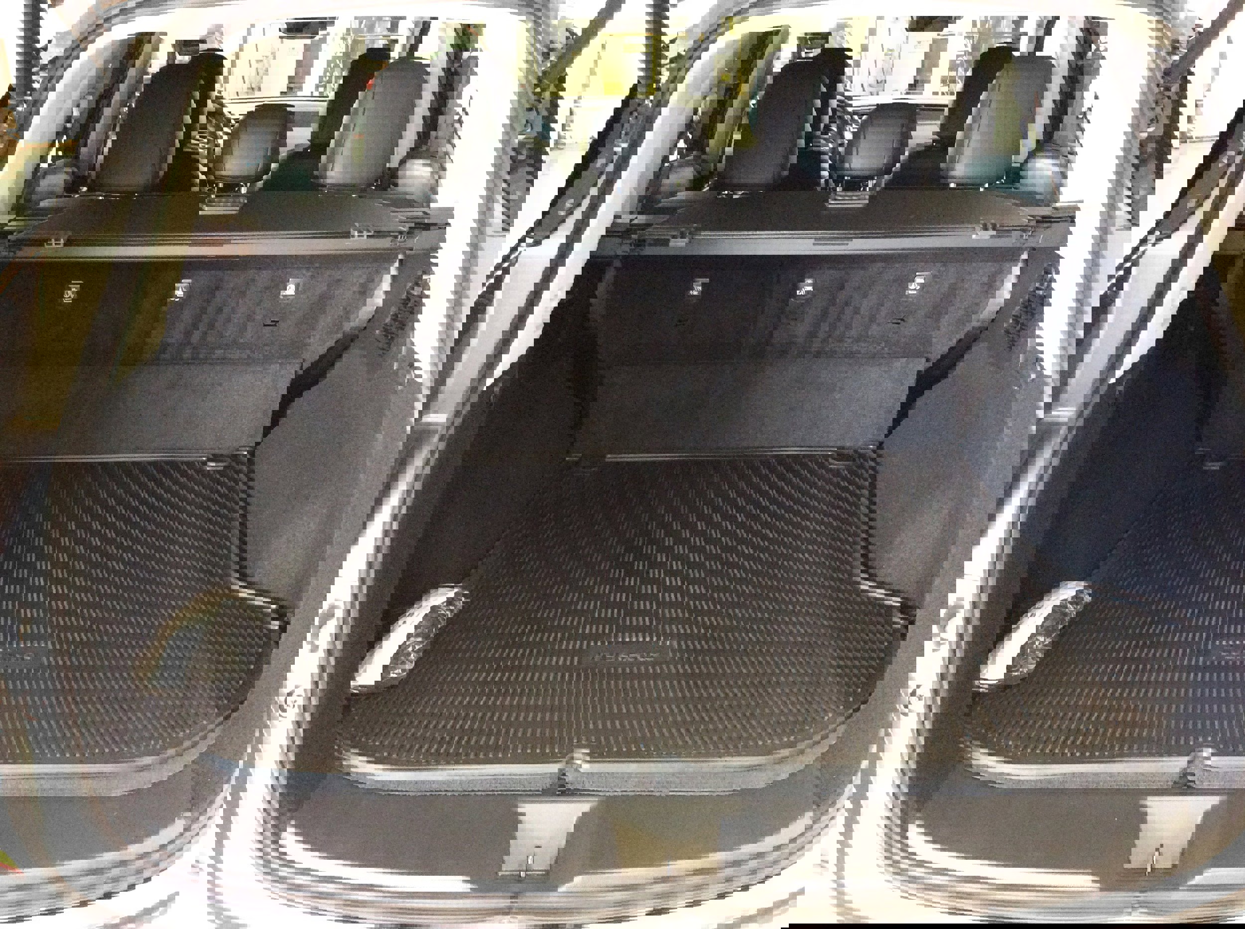 Used 2024 Nissan Murano Platinum w/ Cargo Package image 5