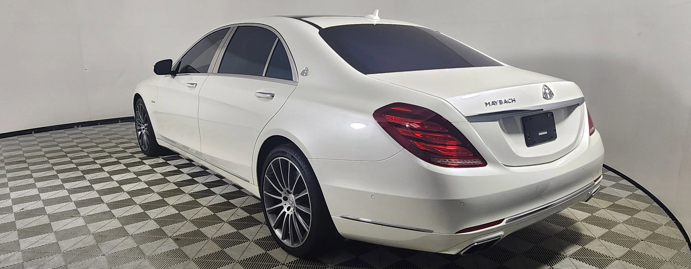 Used 2016 Mercedes-Benz S 600 S 600 Sedan 4D image 7