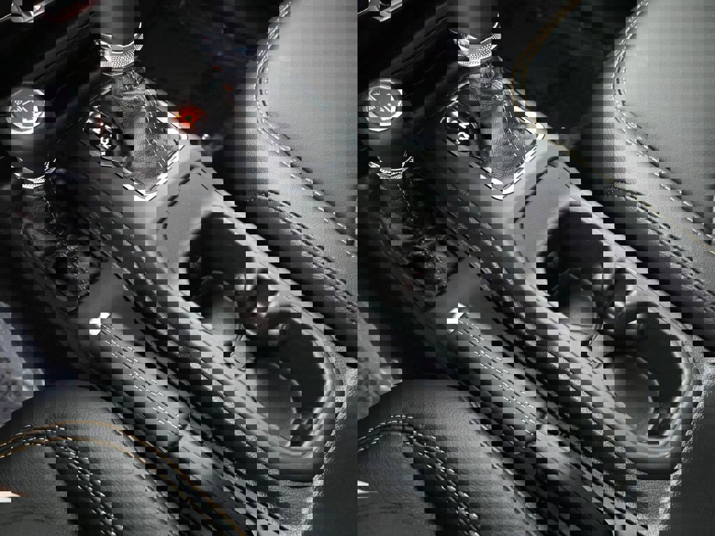 New 2025 Jeep Wrangler Unlimited Sahara w/ Technology Group image 21