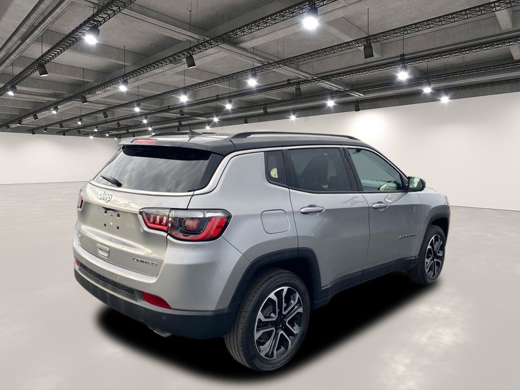 Used 2022 Jeep Compass Limited AWD/4WD image 7