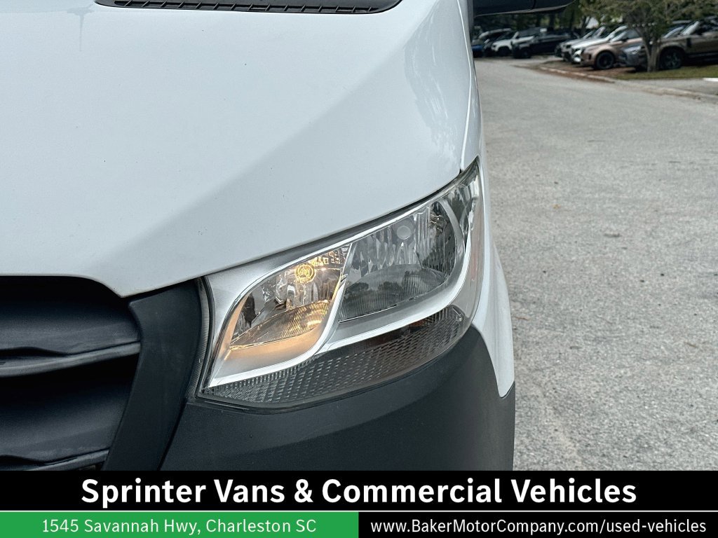 Used 2022 Mercedes-Benz Sprinter 2500 image 28