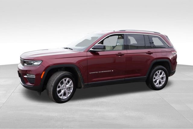 Certified 2022 Jeep Grand Cherokee Limited w/ Luxury Tech Group II image 10
