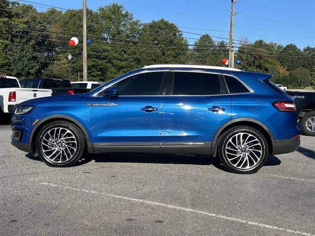 Used 2020 Lincoln Nautilus Reserve image 3