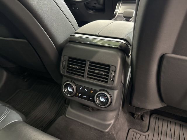 Used 2024 Land Rover Range Rover Velar Dynamic SE AWD/4WD image 13