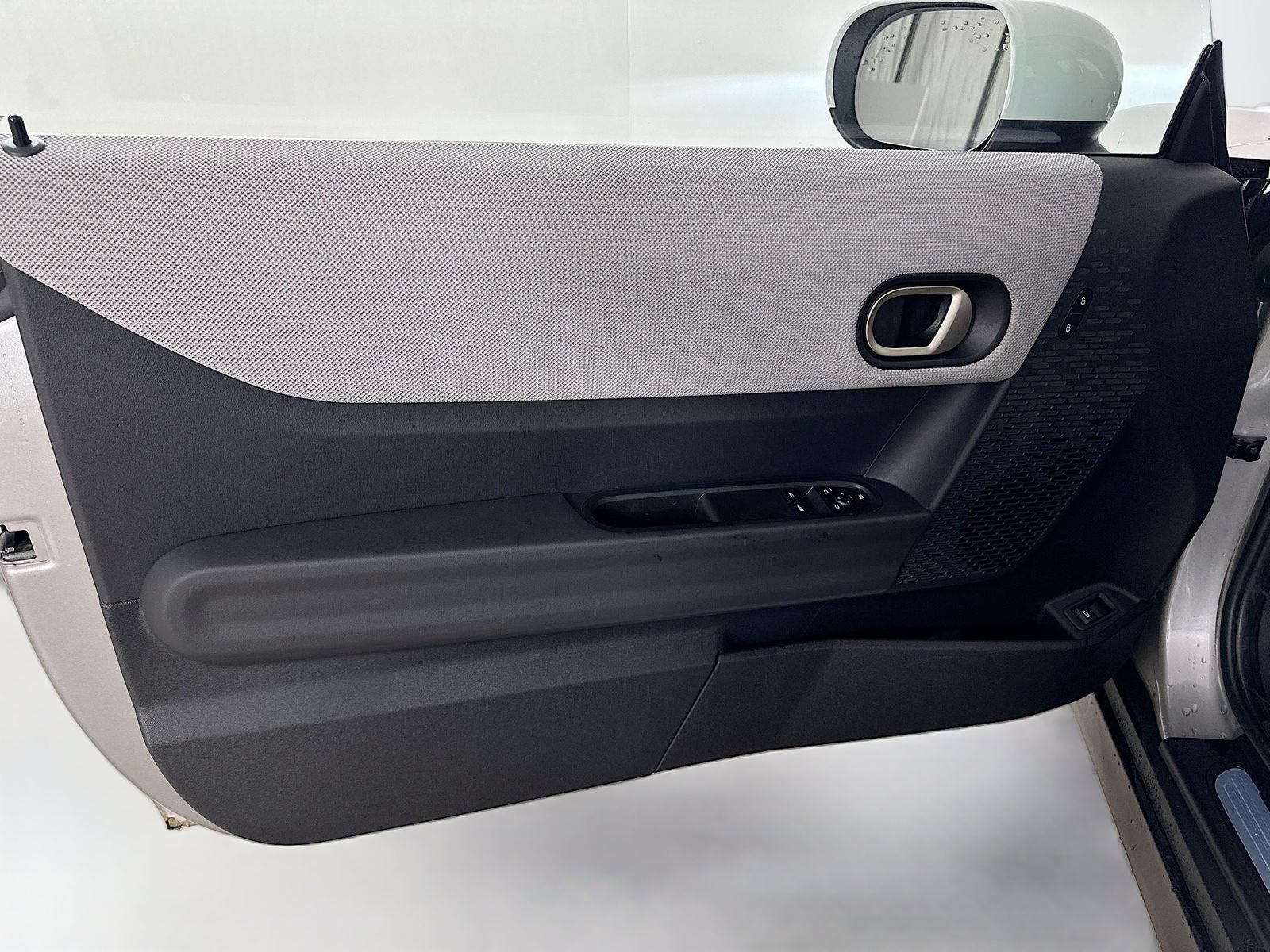New 2026 MINI Cooper 2-Door Hardtop FWD image 16