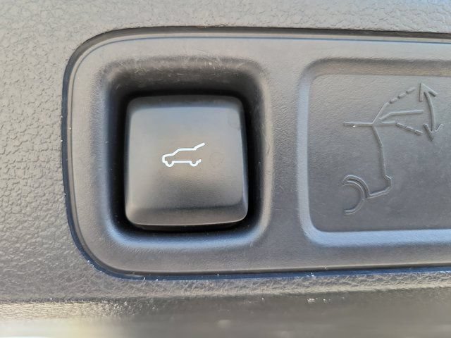Used 2024 Ford Expedition Max Limited RWD image 12