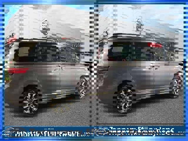 Used 2018 Toyota Sienna Limited Premium w/ Protection Package AWD/4WD image 5