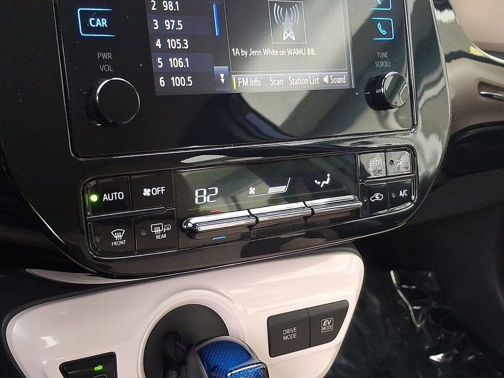 Used 2018 Toyota Prius One image 15