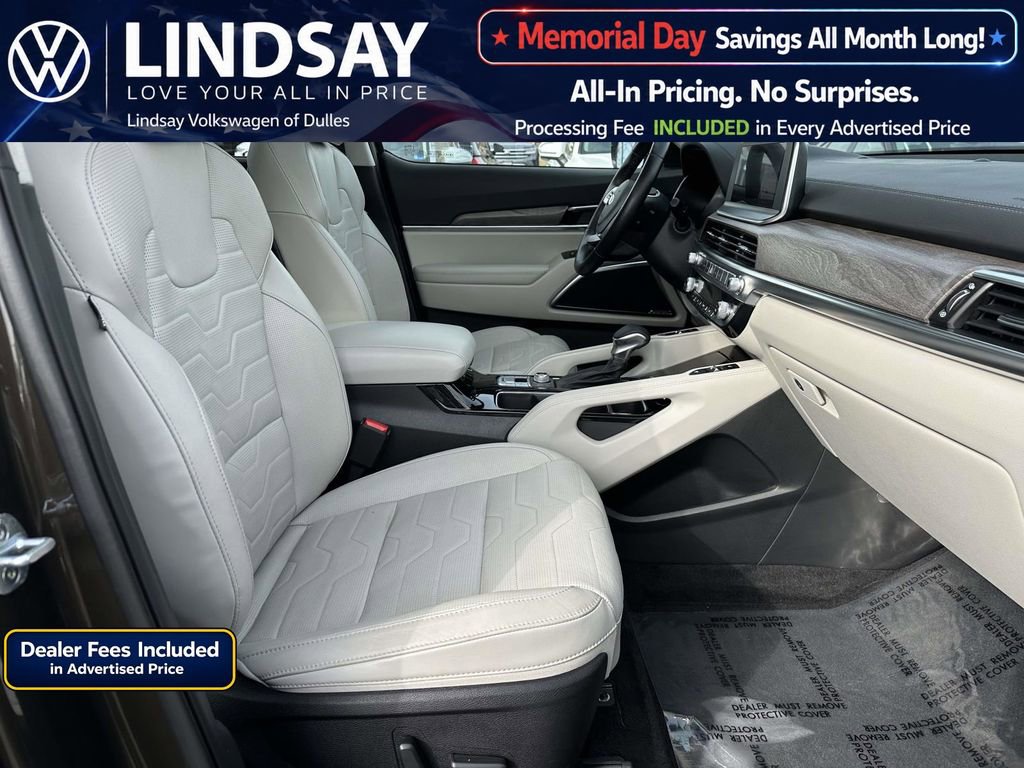 Used 2021 Kia Telluride SX w/ SX Prestige Package AWD/4WD image 12