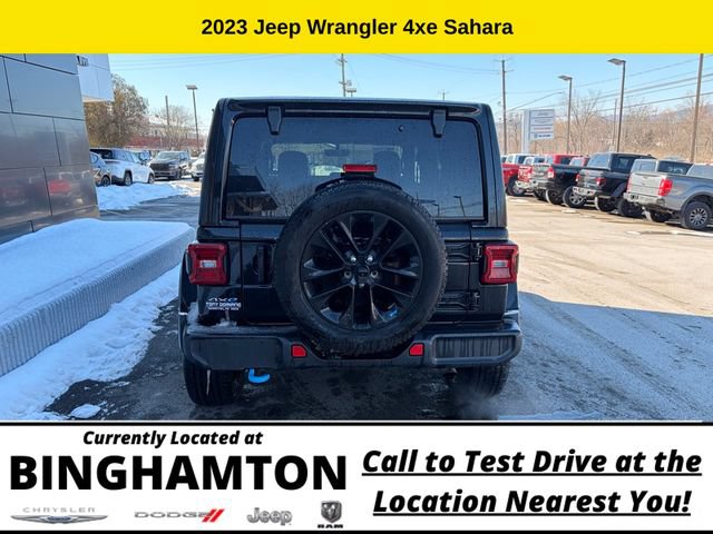 Used 2023 Jeep Wrangler Unlimited Sahara AWD/4WD image 7