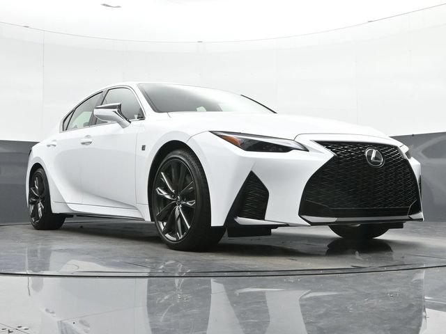 Used 2025 Lexus IS 350 F Sport w/ Accessory Package RWD image 32