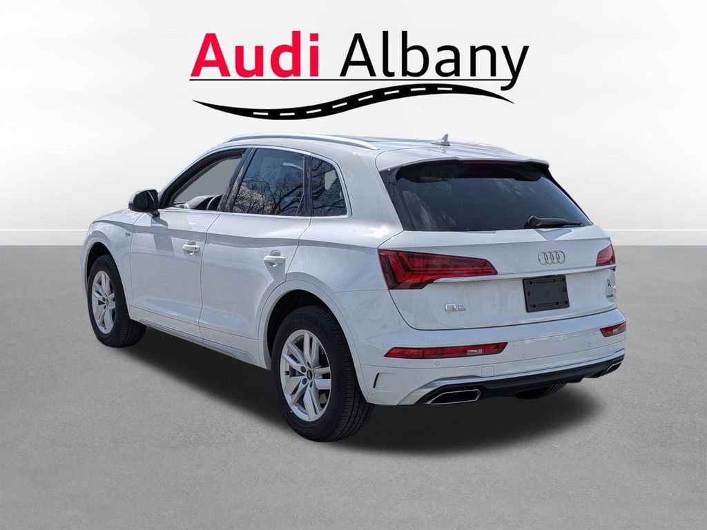 Certified 2023 Audi Q5 2.0T Premium w/ Convenience Package image 6