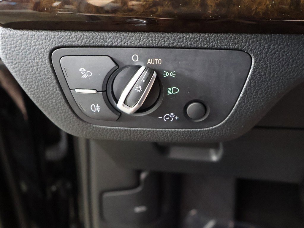 Used 2020 Audi Q5 2.0T Premium Plus image 38